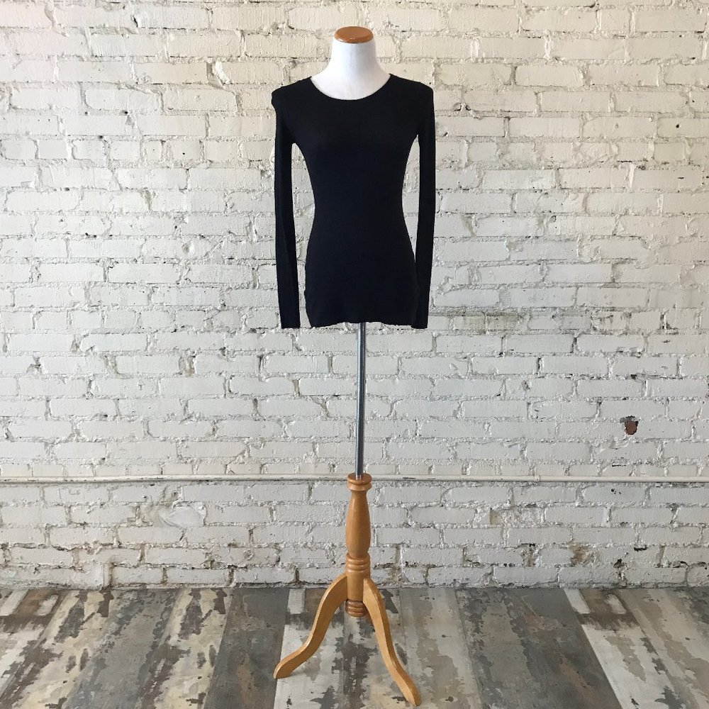 BCBG Maxzria Black Long Sleeve Tee Extra Small